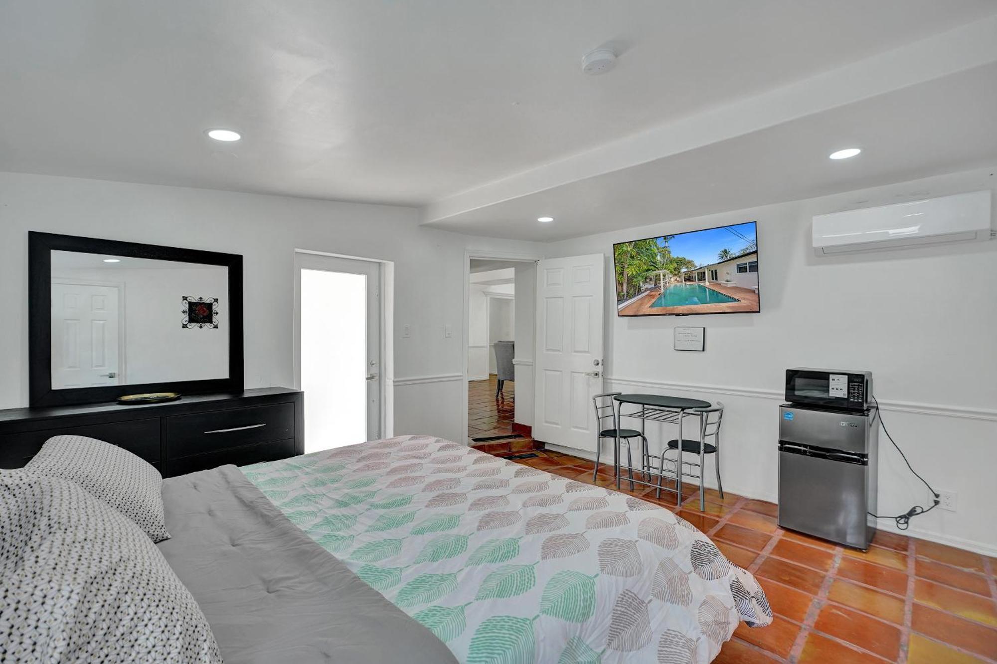 Vila Petite Houze With Wi-Fi And Parking Miami Exteriér fotografie